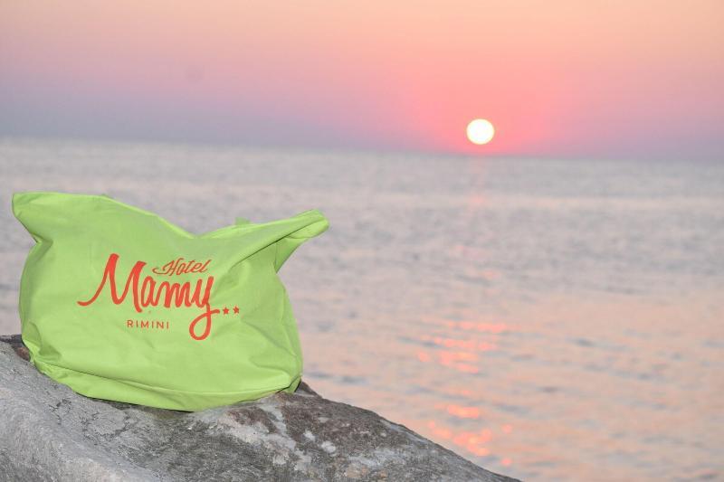 Hotel Mamy Rimini Esterno foto