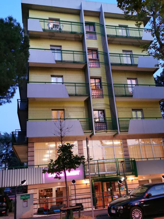 Hotel Mamy Rimini Esterno foto